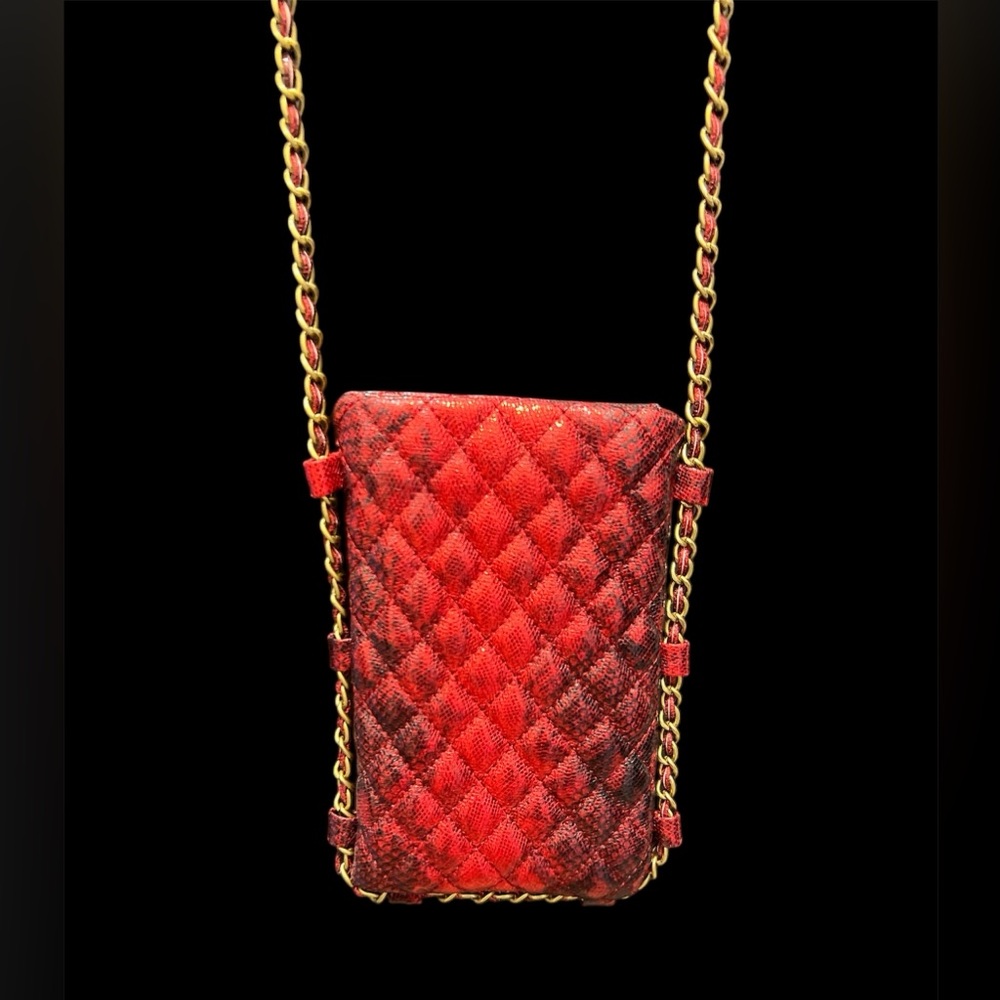Red Chain Strap mini-purse/phone purse - Picture 3 of 11